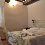 L'oasi Della Pergola 팜스테이 *